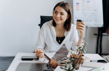 Como Vender Online Todos os Dias e Criar um Negócio Lucrativo!